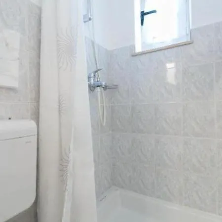 Anita Gru - One-bedroom With Balcony Apartment *