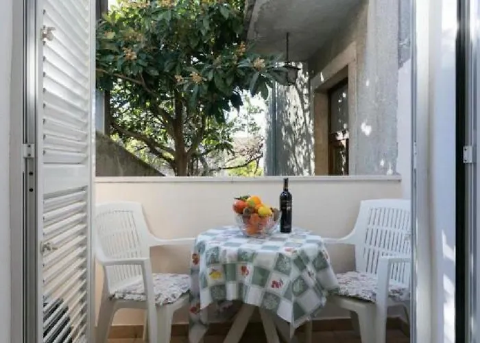 Anita Gru - One-bedroom With Balcony Διαμέρισμα *